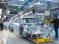 Cooper Standard's Strategic Reinvigoration: Debt Restructuring and Innovation Drive Value