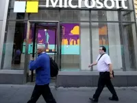 Stifel Maintains 'Hold' Rating on Microsoft Amidst Project Kilby's Data Center Power Implications