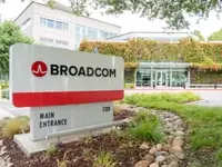 Broadcom's AI-Driven Surge: A High-Conviction Buy Despite Market Skepticism