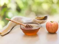 Engaging Children in Rosh Hashanah Traditions