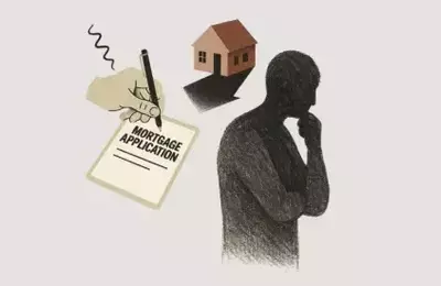 Mortgage Rates Plunge to New Lows Amidst Shifting Economic Winds