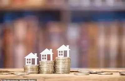Navigating Mortgage Rate Hikes: Strategies for Homeowners