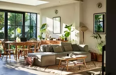 Ethan Allen Interiors: Persistent Headwinds Impacting Recovery