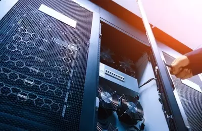 Advanced Energy Industries: Navigating High Expectations in the Data Center Boom