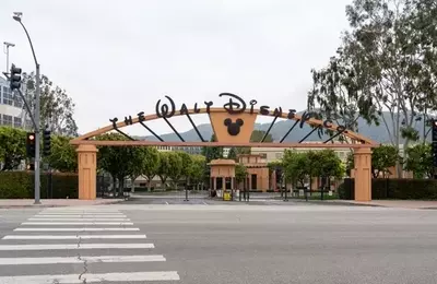 Market Movers: Disney, Uber, and Oil Dynamics
