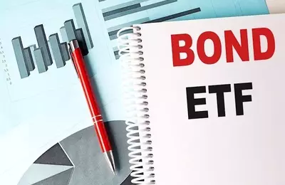Passive vs. Active Bond Investing: A Comparison of Vanguard BND and PIMCO ETFs