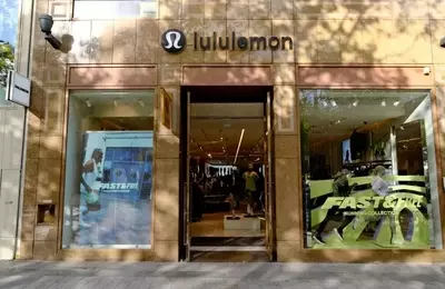Lululemon Faces Headwinds: North American Sales Decline and Product Stagnation Raise Concerns