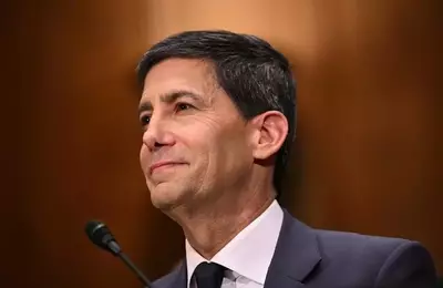 Kevin Warsh Takes Helm as Federal Reserve Chair Amid Economic Shifts