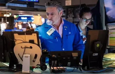 Global Market Optimism Propels S&P 500 Towards Historic Winning Streak