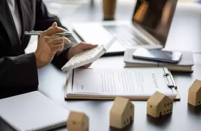 Market Valuations: Beyond the P/E Ratio