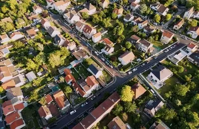 BMO Equal Weight REITs ETF: Resilience and Consistent Performance in Canadian Real Estate