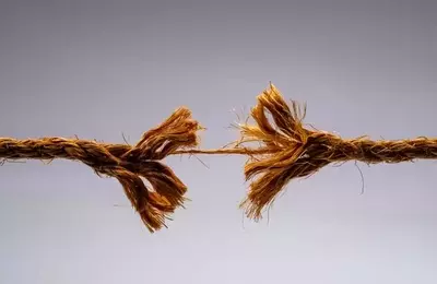 Super Micro Computer: A Risky Trade Amidst Chip Market Volatility