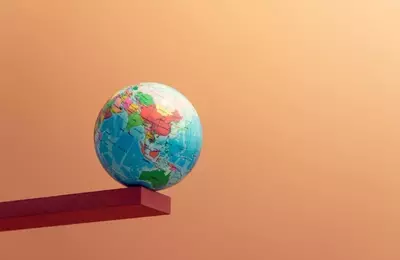 Eaton Vance Tax-Managed Global Diversified Equity Income Fund: A Deep Dive for Income Investors