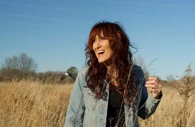 Jo Dee Messina Returns with "Bridges" After a Decade-Long Hiatus