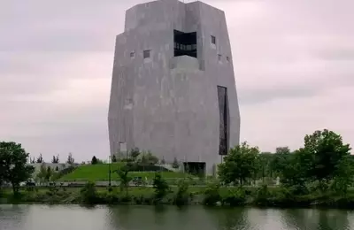 Chicago's South Side: A New Cultural Beacon with the Obama Presidential Center