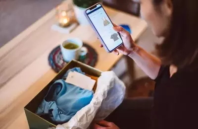 Stitch Fix: A Glimmer of Hope Amidst Persistent Challenges
