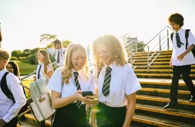 Essential High School Guidance for Girls: A Mother's Viral Wisdom