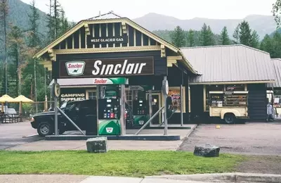 HF Sinclair: Strong Performance Driven by Geopolitical Factors and Operational Resilience