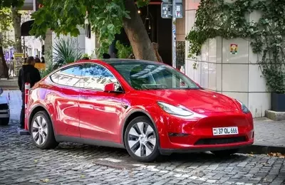 Tesla's Stance in the US BEV Market Amidst Stagnation and Future Ambitions