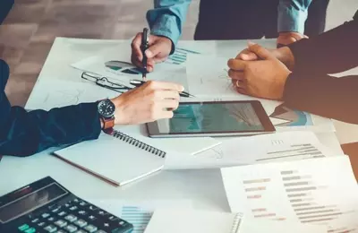 Understanding the Equivalent Annual Annuity (EAA) Approach for Project Comparison
