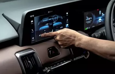 HCLTech and e.solutions Forge Alliance for Next-Gen Automotive Infotainment