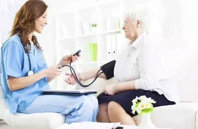 Navigating Skilled Nursing Facilities: Services, Costs, and Key Distinctions