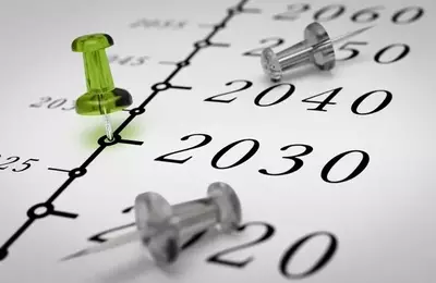 Navigating Economic Shifts: Insights from Greenspan and Buffett's Warnings