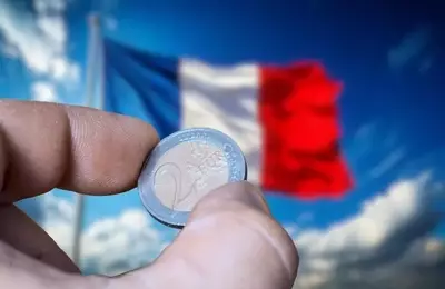 France's June Inflation Rate Dips Below Expectations