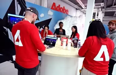 Adobe: From Sell to Hold – A Balanced Risk-Reward Outlook