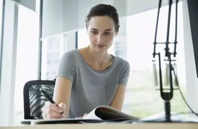 Retirement Savings Habits of Young Adults: What the Data Reveals