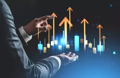 Unpacking the Phenomenal Rise and Inherent Risks of the MarketDesk Focused U.S. Momentum ETF