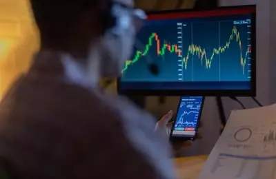 Navigating Markets: Fiscal Flows, Fed Policy, and Risk Assets