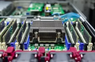 Super Micro Computer: A Risky Investment Despite AI Surge