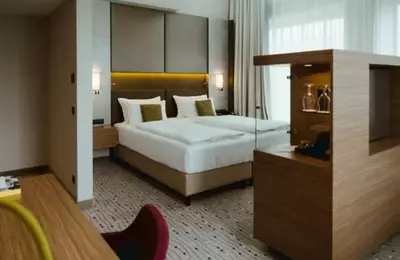 Preferred Shares of Hotel REITs Offer Superior Value