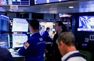 Global Markets Face Downturn as Chip Sector Woes and Geopolitical Tensions Weigh Heavily