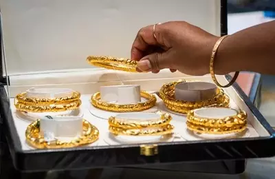 India's Gold Market Navigates Price Fluctuations and Shifting Demand