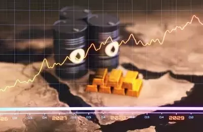 Analyzing the Dynamic Interplay of Oil and Gold for Investment Strategies