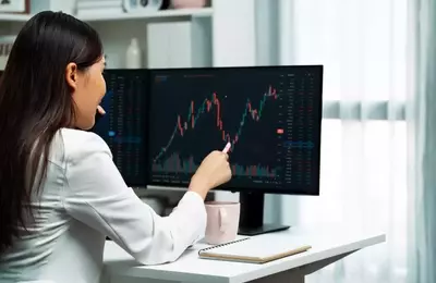 Understanding the Triple Bottom Chart Pattern in Technical Analysis
