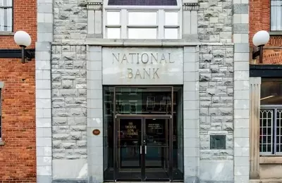 Old National Bancorp's Stellar Q2 Performance: A Deep Dive