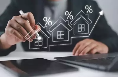Mortgage Rates Reach One-Year High, Stirring Housing Market Concerns