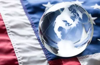 Palantir Technologies Inc.: Strong Buy Rating Maintained Amidst Valuation Concerns