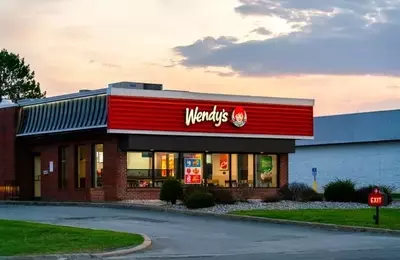 Wendy's Struggles in Q2: Sales Decline and Market Share Erosion