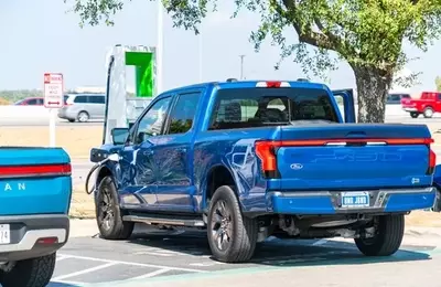 Ford Adjusts EV Strategy, Focuses on Hybrid Future