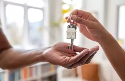 Shift in US Existing Home Sales Price Distribution