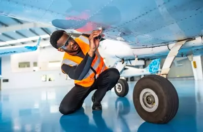 Sky Harbour Group Faces Investment Scrutiny Amidst Growth