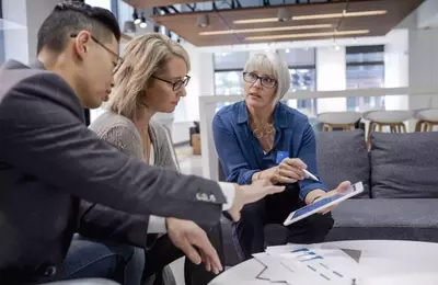Understanding Personal Loan Transferability and Risks