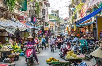 Navigating Vietnam's Economic Landscape: Opportunities and Risks for the VanEck Vietnam ETF (VNM)