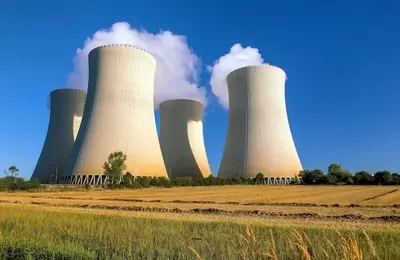 NuScale Power Faces Significant Financial Headwinds Amidst Revenue Decline and New Share Offering