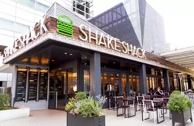 Shake Shack's Stock Outlook Downgraded Amid Rising Beef Costs and Weakening Profitability