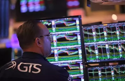 Stocks vs. Bonds: A Comprehensive Investment Guide